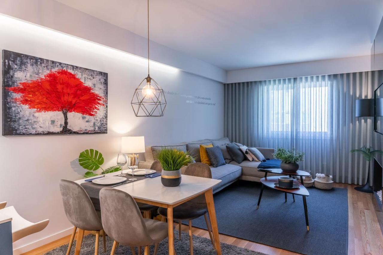 Impresionante Apartamento En Plaza De Galicia Vilagarcia de Arousa Exterior photo